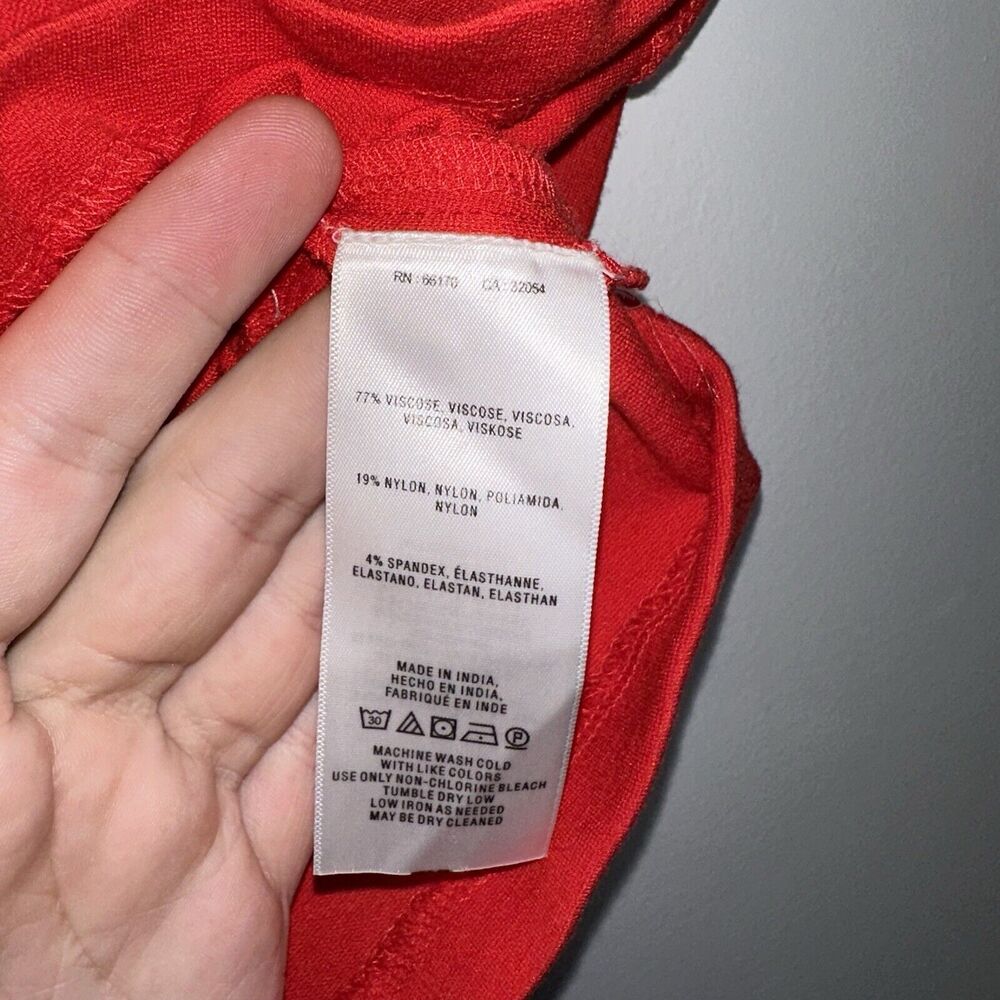 Akemi + Kin Anthropologie Bunch Scalloped Shell Top Red Orange Size Medium - Picture 7 of 7